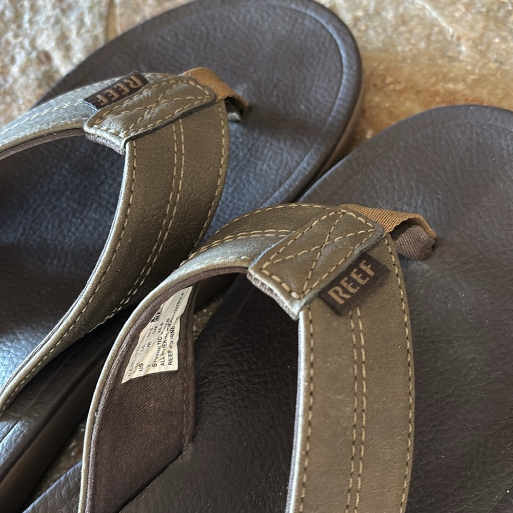 Reef Sandals - Picture 5 of 5